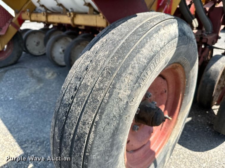 image for item NF9051 HayBuster 107  grain drill