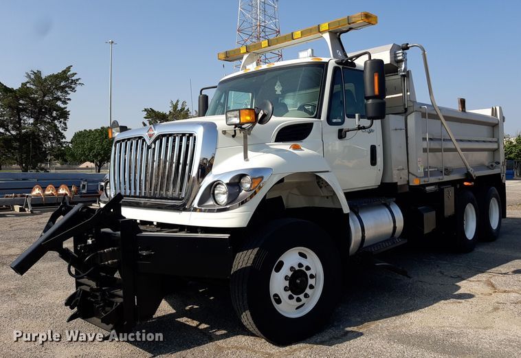 image for item NF9052 2014 International WorkStar 7500  dump truck