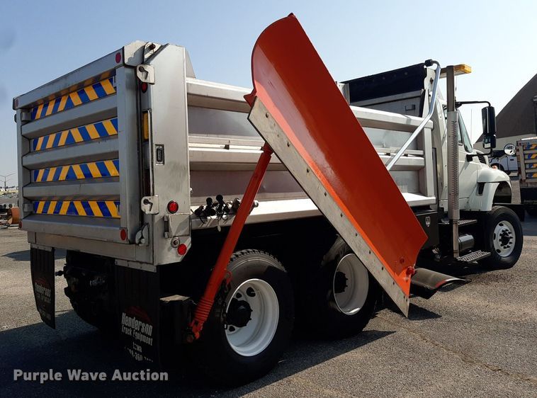 image for item NF9052 2014 International WorkStar 7500  dump truck