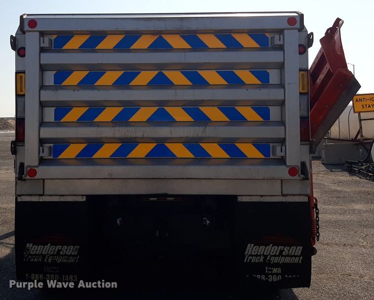 image for item NF9052 2014 International WorkStar 7500  dump truck