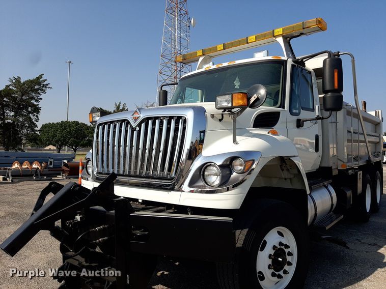 image for item NF9052 2014 International WorkStar 7500  dump truck