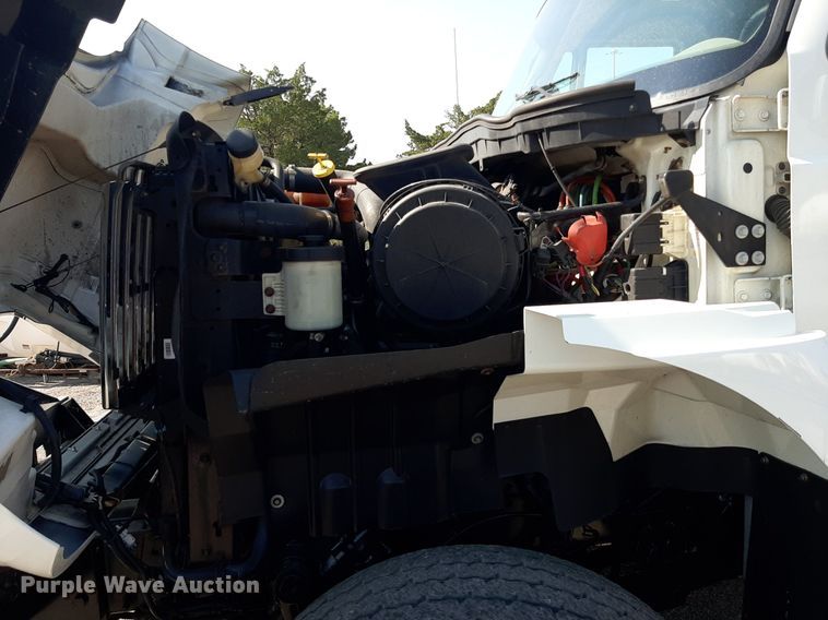 image for item NF9052 2014 International WorkStar 7500  dump truck