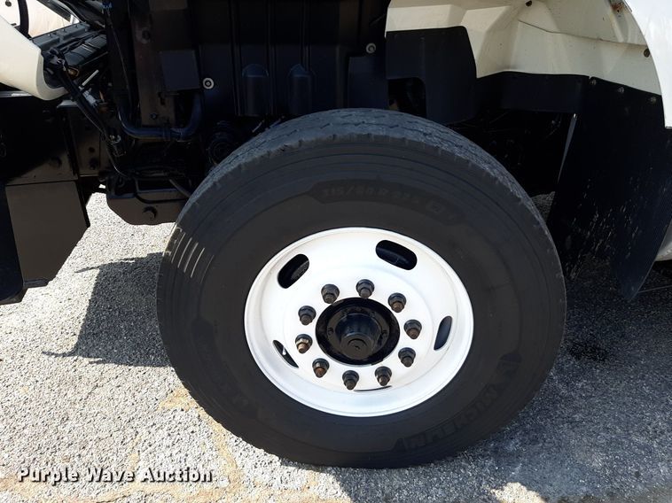 image for item NF9052 2014 International WorkStar 7500  dump truck