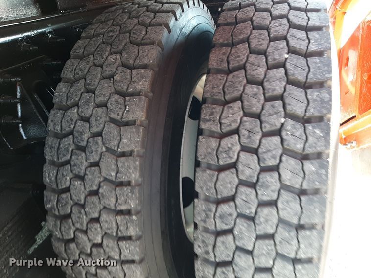 image for item NF9052 2014 International WorkStar 7500  dump truck