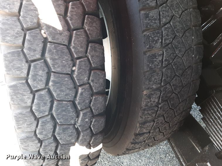 image for item NF9052 2014 International WorkStar 7500  dump truck