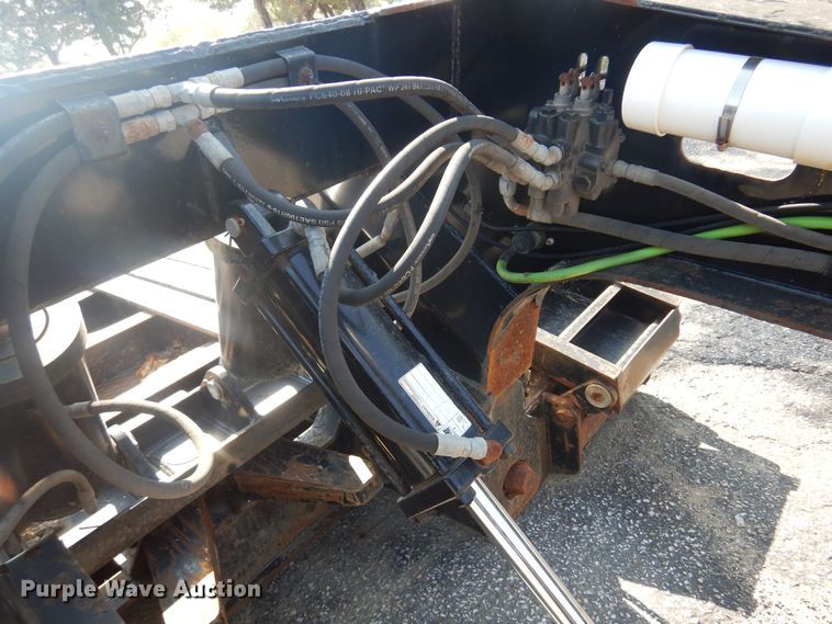 image for item NF9053 2006 Landoll  lowboy equipment trailer