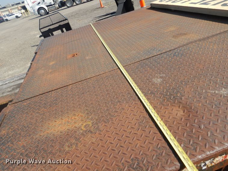 image for item NF9053 2006 Landoll  lowboy equipment trailer