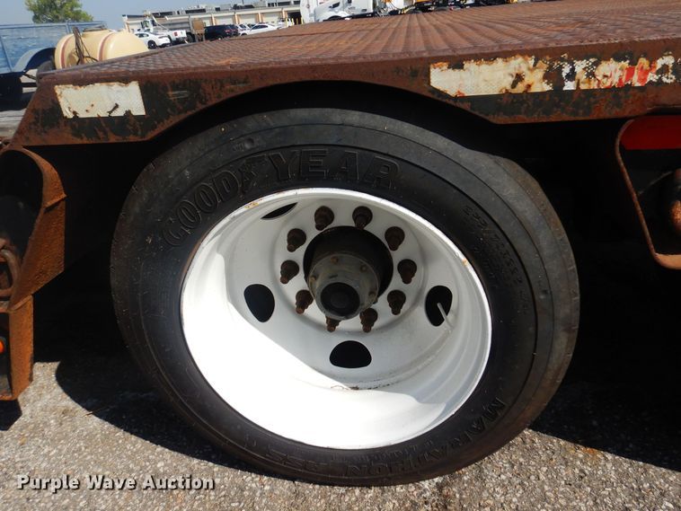 image for item NF9053 2006 Landoll  lowboy equipment trailer