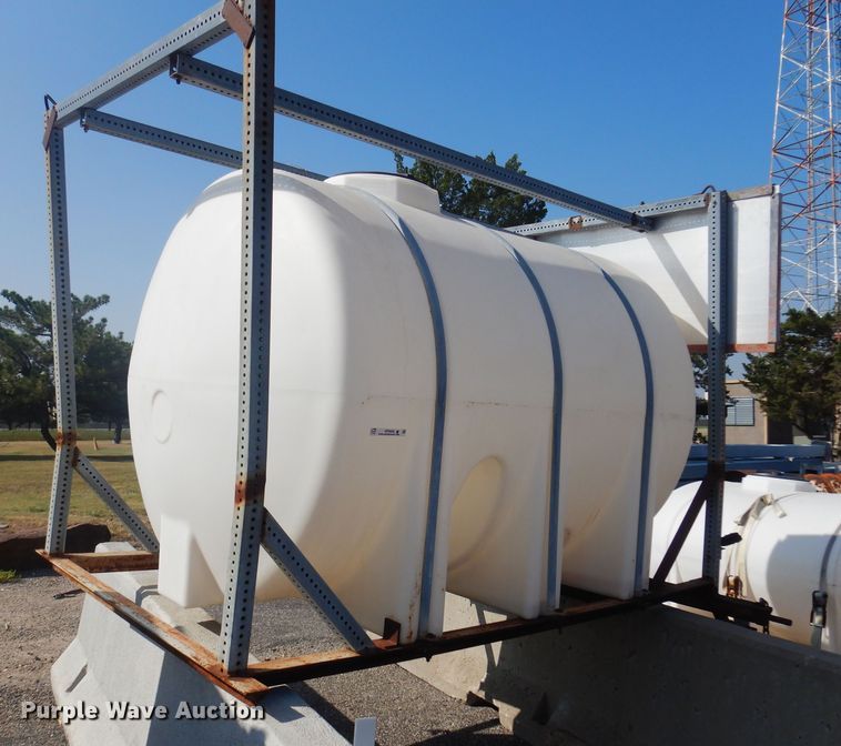 image for item NF9056 Poly tank