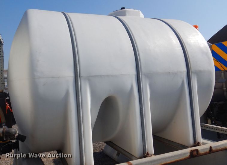 image for item NF9057 Poly tank