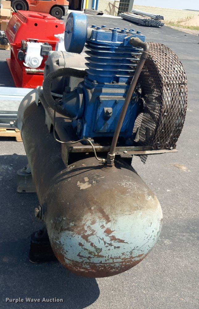 image for item NF9065 Air compressor