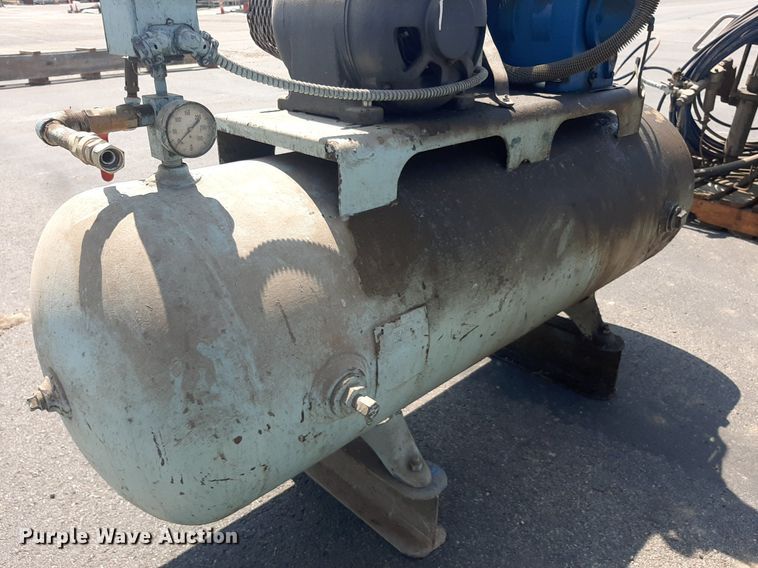 image for item NF9065 Air compressor