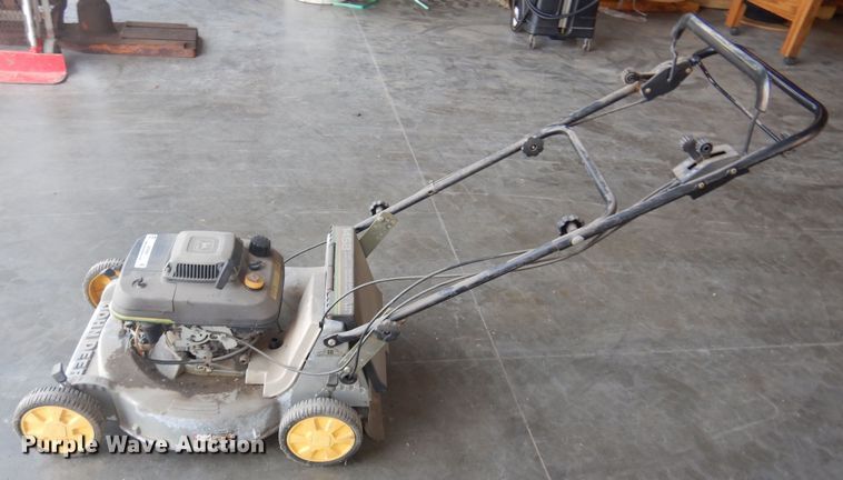image for item NF9066 John Deere 14SB  push mower