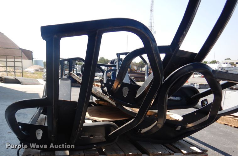 image for item NF9067 (3) push bars