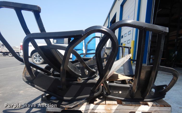 image for item NF9067 (3) push bars