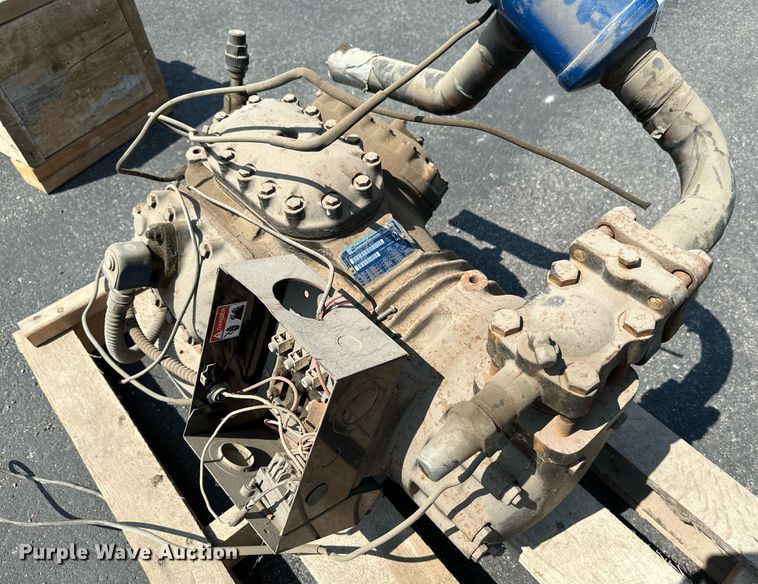 image for item NF9069 Submersible fuel pump