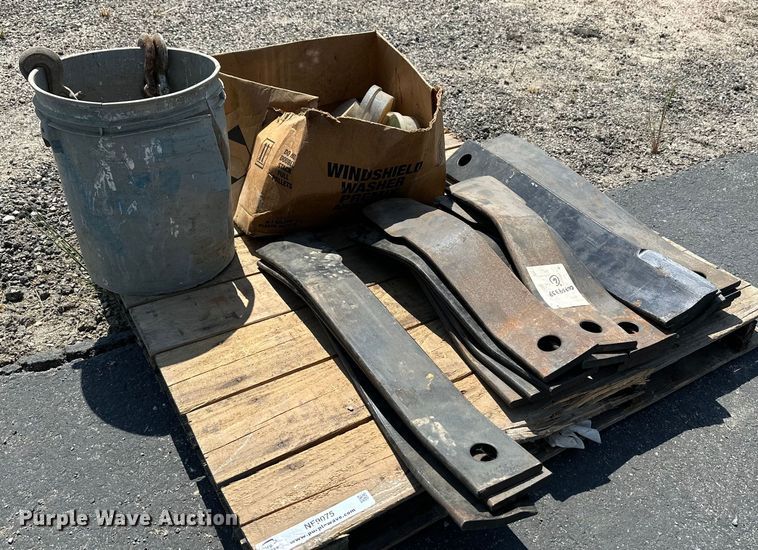 image for item NF9075 Tools