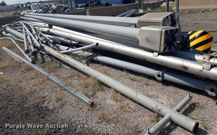 image for item NF9077 (8) 31' 7" H light poles