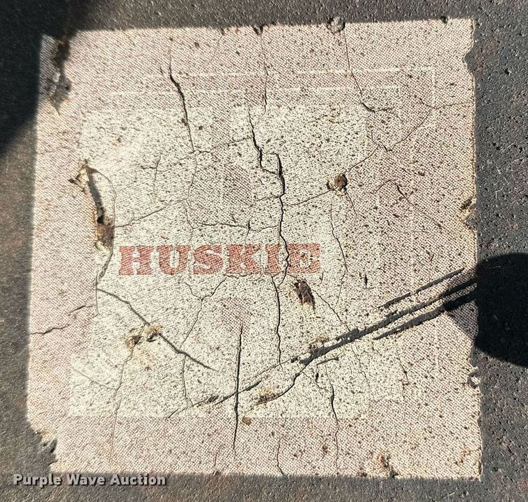 image for item NF9078 Huskie HH500  skid steer breaker