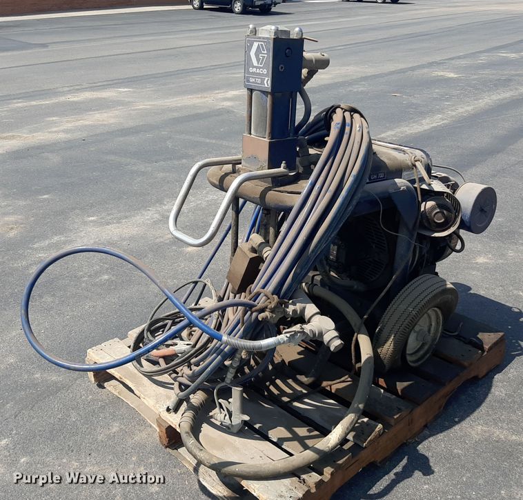 image for item NF9080 Graco GH733  gas hydraulic sprayer