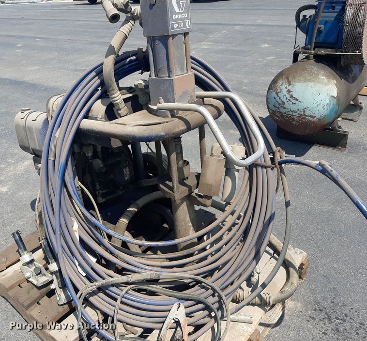 image for item NF9080 Graco GH733  gas hydraulic sprayer