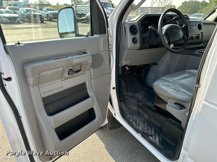 image for item NF9127 2012 Ford E150  van