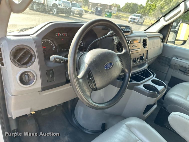 image for item NF9127 2012 Ford E150  van