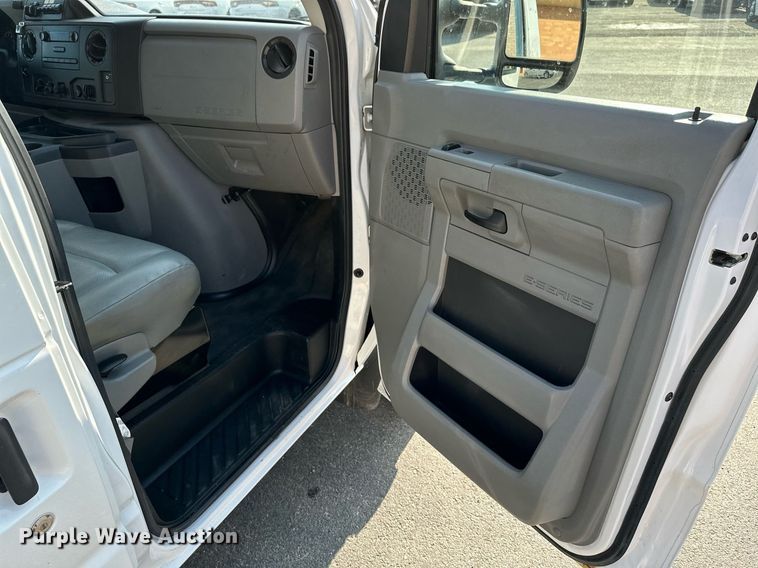 image for item NF9127 2012 Ford E150  van