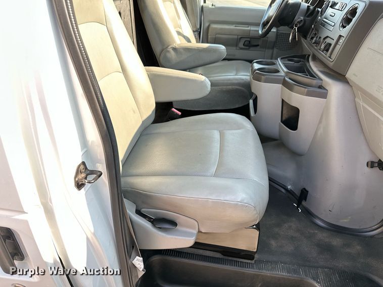 image for item NF9127 2012 Ford E150  van