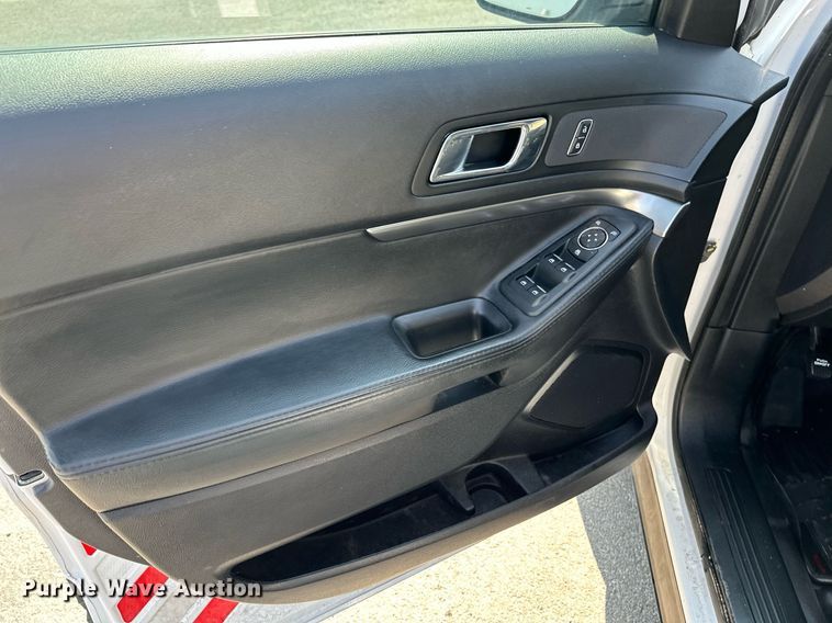 image for item NF9128 2018 Ford Explorer Police Interceptor  SUV