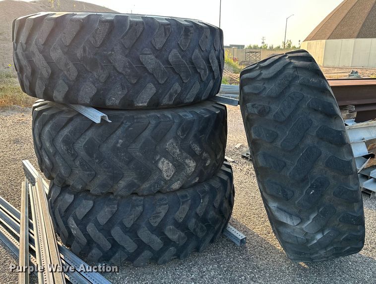 image for item NF9188 (4) Bridgestone V-Steel Ultra Traction 20.5R25 tires