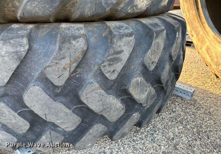 image for item NF9188 (4) Bridgestone V-Steel Ultra Traction 20.5R25 tires