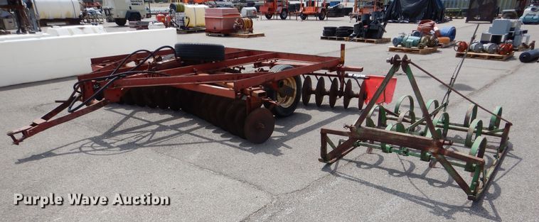 image for item NU9210 Ag implements