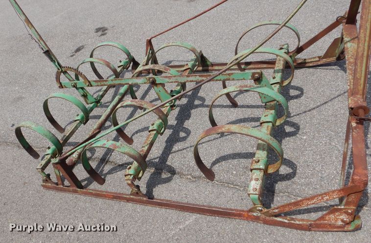 image for item NU9210 Ag implements