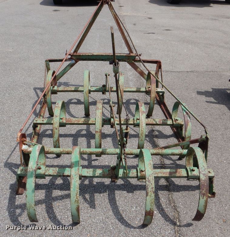 image for item NU9210 Ag implements