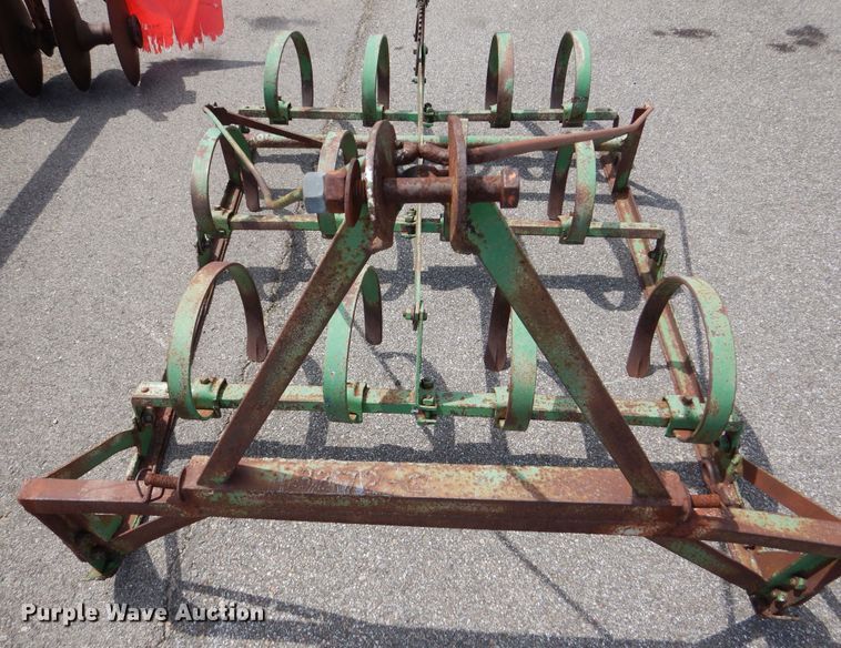 image for item NU9210 Ag implements