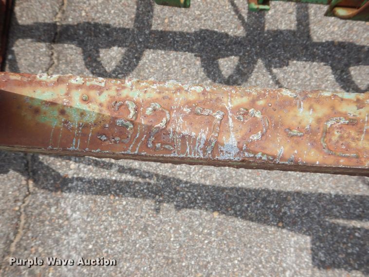 image for item NU9210 Ag implements