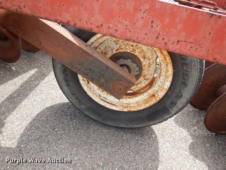 image for item NU9210 Ag implements