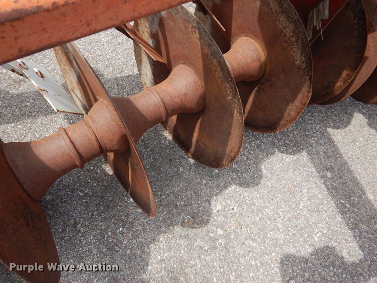 image for item NU9210 Ag implements