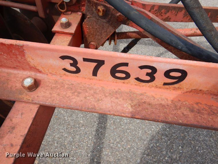 image for item NU9210 Ag implements