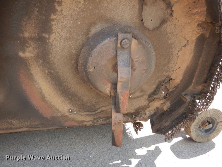 image for item NU9213 Bush Hog 3715 batwing rotary mower