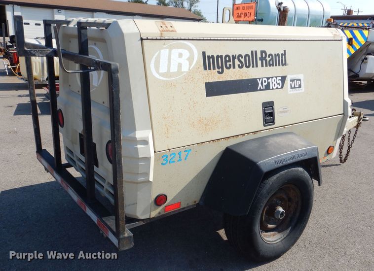 image for item NU9214 2006 Ingersoll Rand XP 185 air compressor