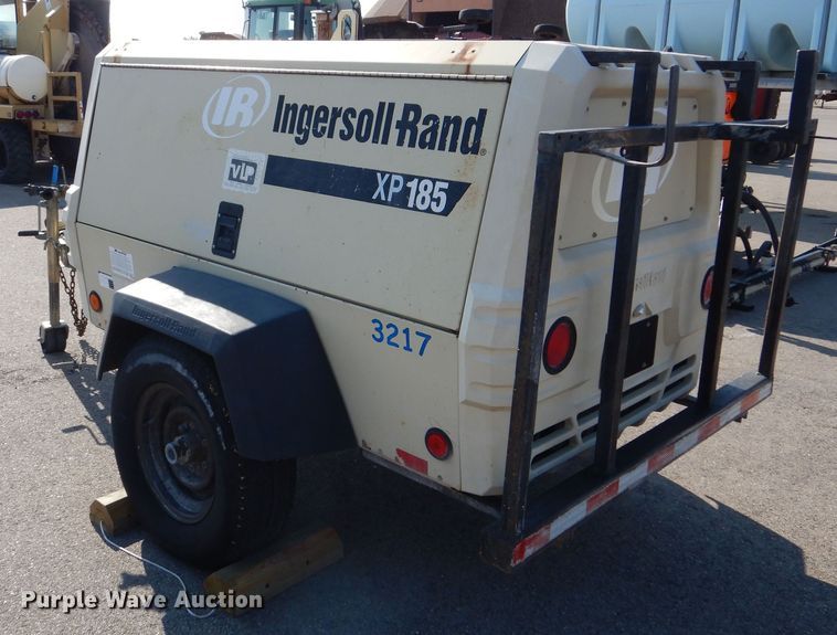 image for item NU9214 2006 Ingersoll Rand XP 185 air compressor