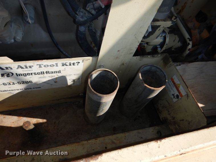 image for item NU9214 2006 Ingersoll Rand XP 185 air compressor