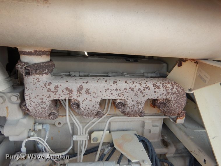 image for item NU9214 2006 Ingersoll Rand XP 185 air compressor