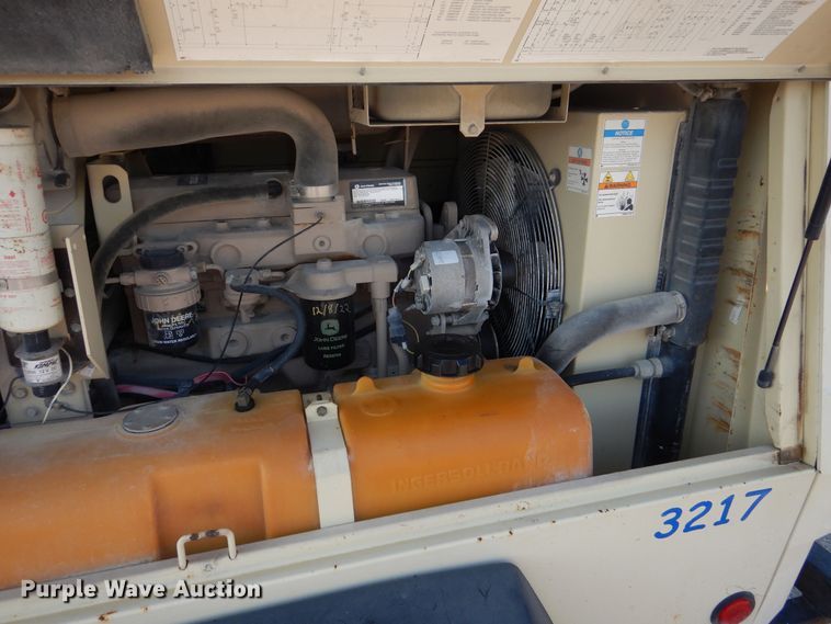 image for item NU9214 2006 Ingersoll Rand XP 185 air compressor