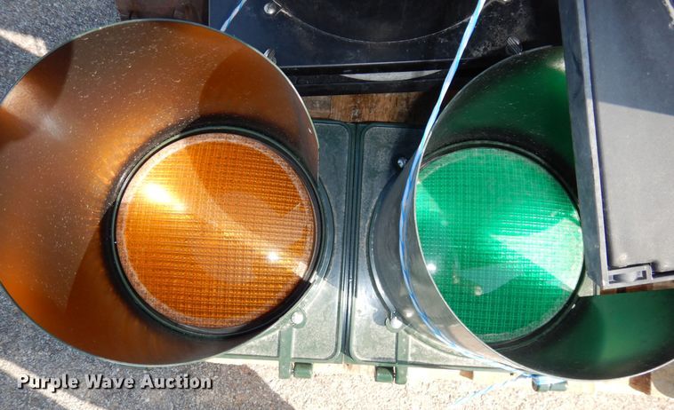 image for item NU9219 (6) traffic lights