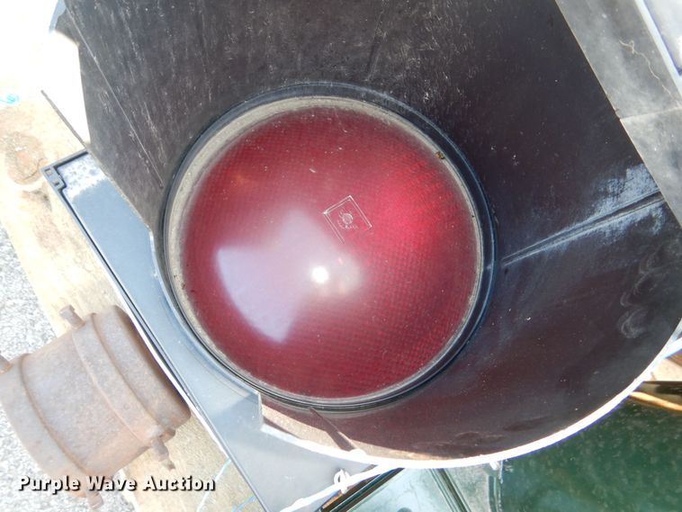 image for item NU9219 (6) traffic lights