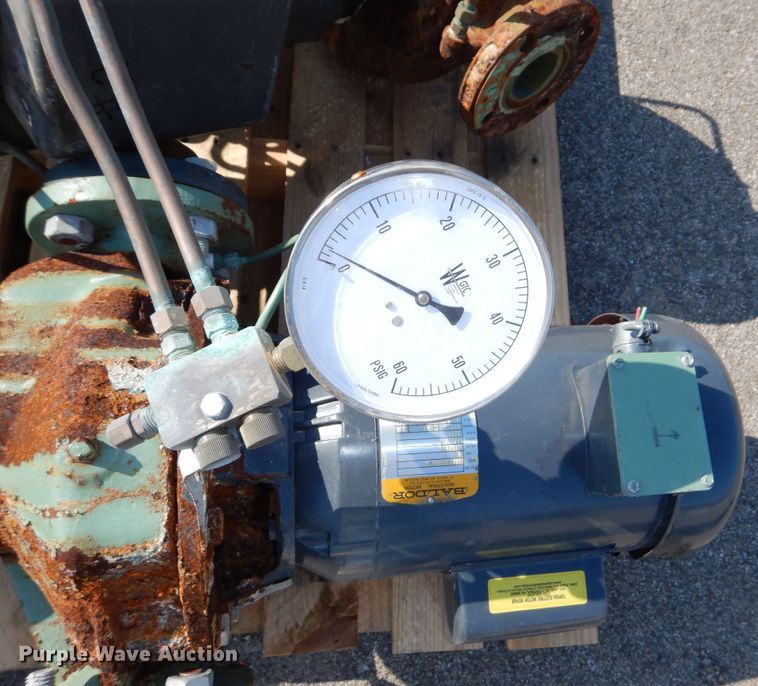 image for item NU9220 (4) water pumps