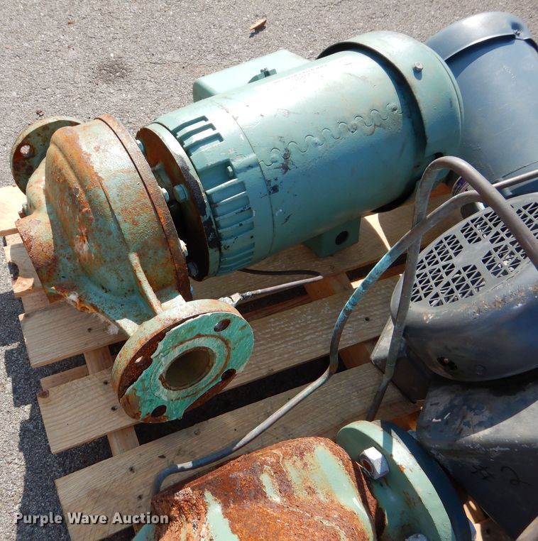 image for item NU9220 (4) water pumps